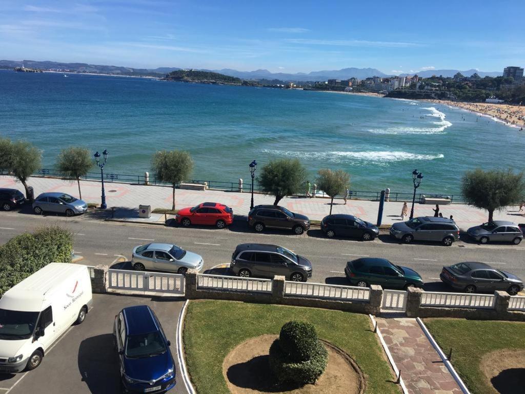 Apartamentos Gyc Vistas Al Mar Santander Luaran gambar